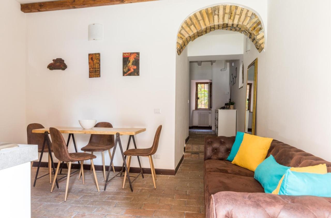 VII Coorte A Trastevere Rom Exteriör bild